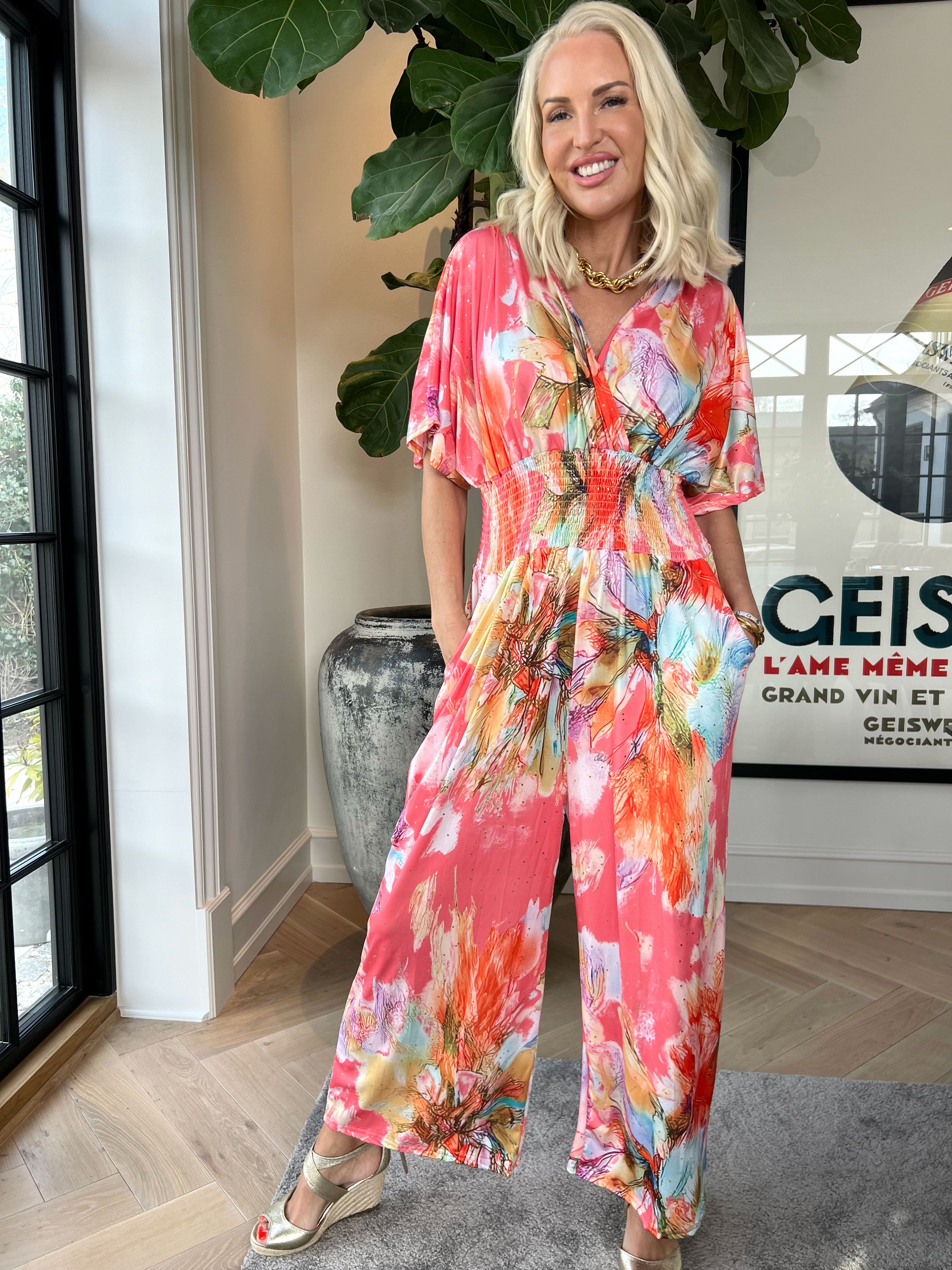 Pams Print Jumpsuit - Elastisk mønstret buksedragt med guld støv